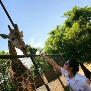 Meet your Posher, Eunyoung